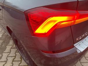 Gebruikte Achterlicht links Skoda Kamiq 1.5 TSI 16V Prijs € 199,00 Margeregeling aangeboden door DVZ Carparts