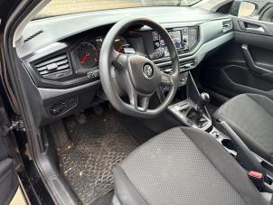 Gebruikte Airbag set + dashboard Volkswagen Polo VI (AW1) 1.0 MPI 12V Prijs € 1.200,01 Inclusief btw aangeboden door DVZ Carparts