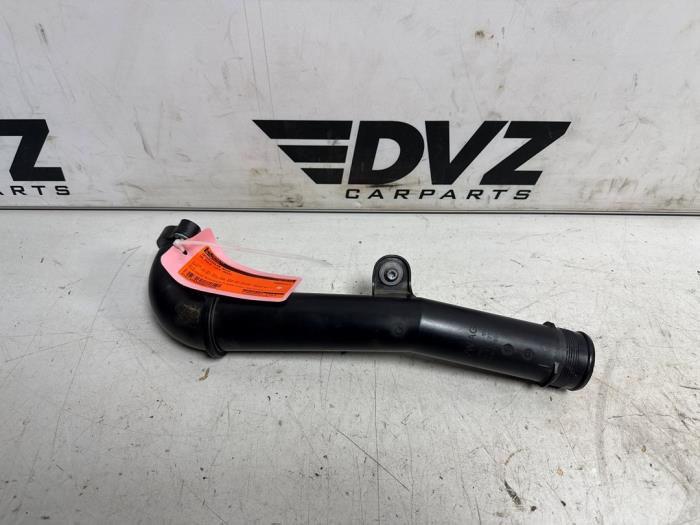 Gebruikte Intercooler Buis Volkswagen Polo VI (AW1) 1.6 TDI 16V 80 Prijs € 19,99 Margeregeling aangeboden door DVZ Carparts
