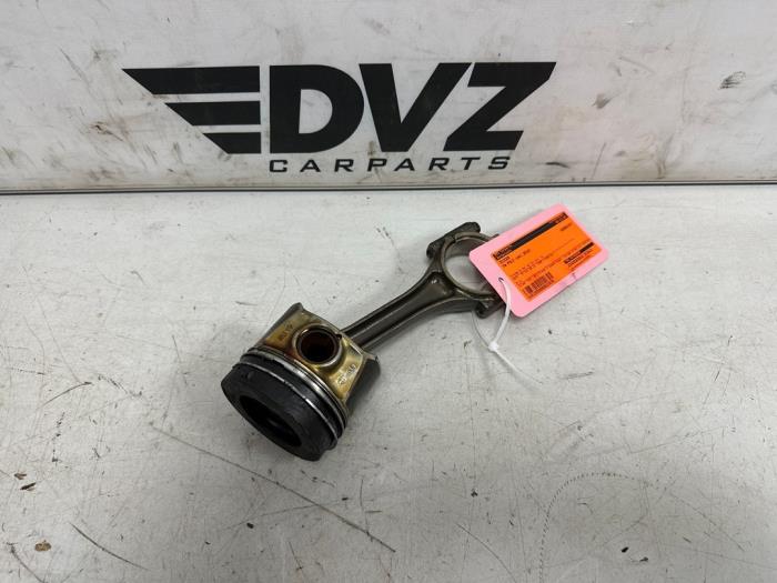 Gebruikte Zuiger Volkswagen Polo VI (AW1) 1.6 TDI 16V 80 Prijs € 59,99 Margeregeling aangeboden door DVZ Carparts