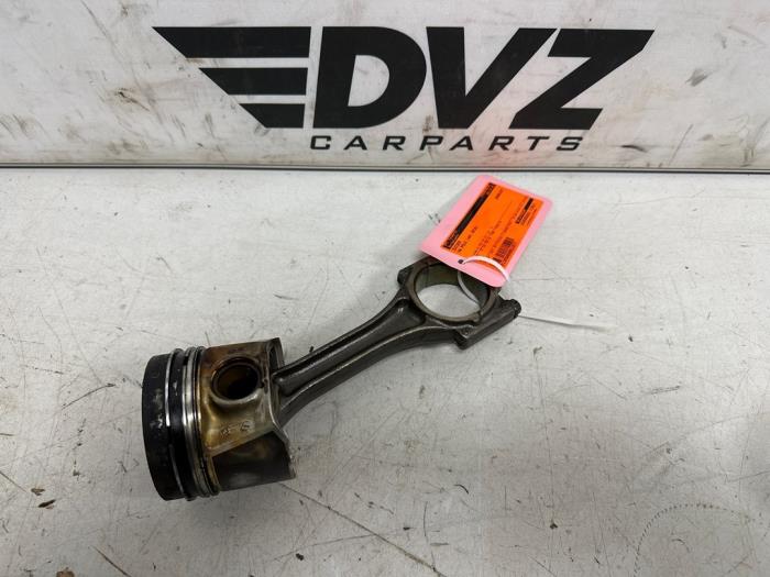 Gebruikte Zuiger Volkswagen Polo VI (AW1) 1.6 TDI 16V 80 Prijs € 59,99 Margeregeling aangeboden door DVZ Carparts