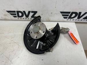 Gebruikte Fusee rechts-achter Cupra Formentor 1.4 e-Hybrid 16V Prijs € 74,99 Margeregeling aangeboden door DVZ Carparts