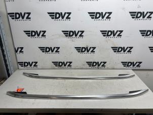 Gebruikte Roofrail set Skoda Kamiq 1.5 TSI 16V Prijs € 150,00 Margeregeling aangeboden door DVZ Carparts