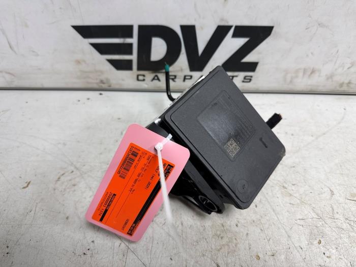Gebruikte ABS Pomp Volkswagen Golf VIII (CD1) 2.0 TDI BlueMotion 16V Prijs € 250,00 Inclusief btw aangeboden door DVZ Carparts