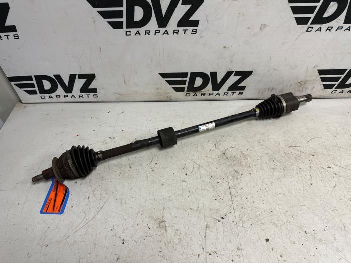 Gebruikte Aandrijfas rechts-voor Volkswagen Polo VI (AW1) 1.0 MPI 12V Prijs € 189,99 Inclusief btw aangeboden door DVZ Carparts