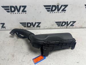 Gebruikte Luchtfilterhuis Mini Mini (R56) 1.6 16V Cooper S Prijs € 100,00 Margeregeling aangeboden door DVZ Carparts