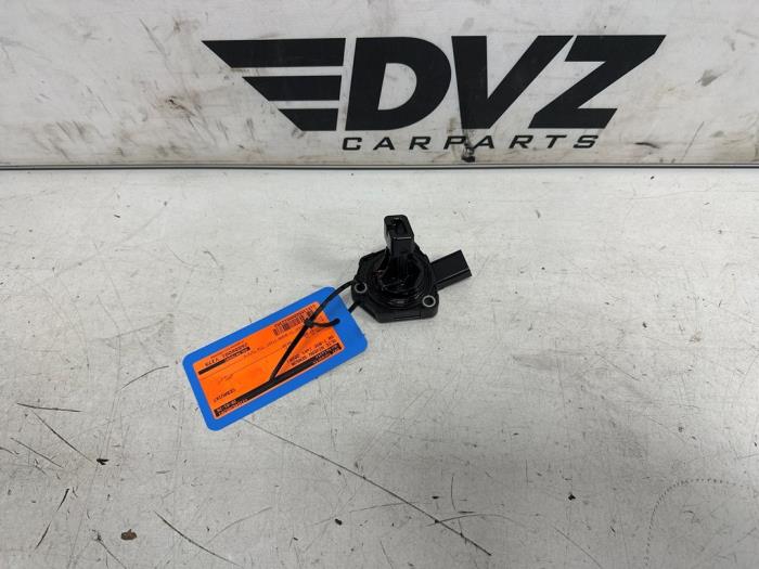 Gebruikte Oliepeil sensor Volkswagen T-Roc I 2.0 TDI 150 16V Prijs € 14,99 Margeregeling aangeboden door DVZ Carparts