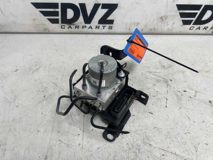 Gebruikte ABS Pomp Opel Astra L Sports Tourer (F4/FC/FN/FR) 1.5 Diesel 16V Prijs € 300,00 Inclusief btw aangeboden door DVZ Carparts