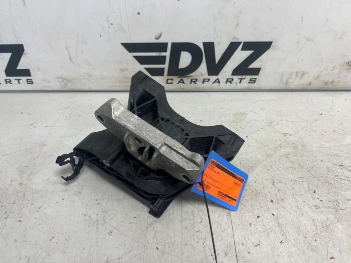Gebruikte Motorrubber Opel Astra L Sports Tourer (F4/FC/FN/FR) 1.5 Diesel 16V Prijs € 19,99 Inclusief btw aangeboden door DVZ Carparts