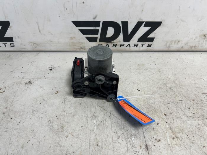 Gebruikte ABS Pomp Volkswagen Polo VI (AW1) 2.0 GTI Prijs € 105,00 Margeregeling aangeboden door DVZ Carparts