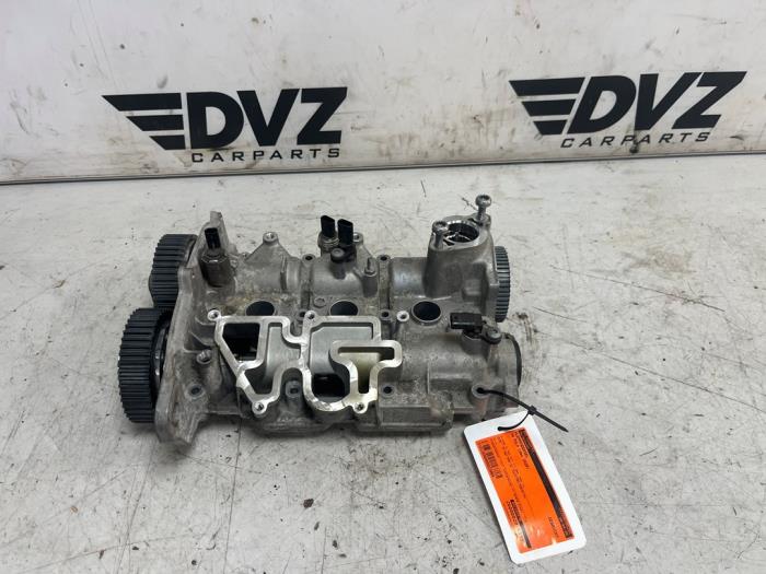 Gebruikte Kleppendeksel Volkswagen Polo VI (AW1) 1.0 TSI 12V Prijs € 224,99 Margeregeling aangeboden door DVZ Carparts