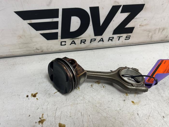 Gebruikte Zuiger Audi Q2 (GAB/GAG) 1.4 TFSI 16V Prijs € 49,99 Margeregeling aangeboden door DVZ Carparts