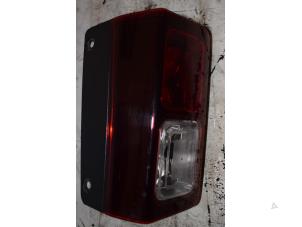 Gebruikte Mistachterlicht Renault Trafic Prijs € 24,20 Inclusief btw aangeboden door Autoafbraak Meiresonne