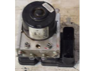 Gebruikte ABS Pomp Suzuki Alto Prijs € 60,50 Inclusief btw aangeboden door Autoafbraak Meiresonne