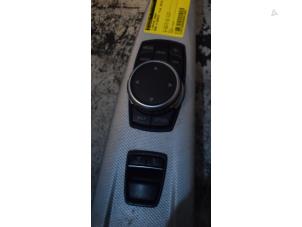 Gebruikte I-Drive knop BMW 4 serie (F33) 435d xDrive 3.0 24V Prijs € 60,50 Inclusief btw aangeboden door Autoafbraak Meiresonne