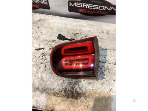 Gebruikte Achterlicht rechts Citroen C5 Aircross I (A4/AC/AJ/AR) 2.0 Blue HDI 180 Prijs € 102,85 Inclusief btw aangeboden door Autoafbraak Meiresonne