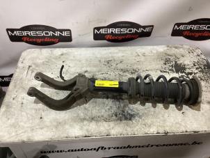 Gebruikte Mac Phersonpoot rechts-voor Volvo V90 II (PW) 2.0 D3 16V Prijs € 133,10 Inclusief btw aangeboden door Autoafbraak Meiresonne