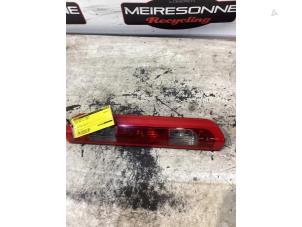 Gebruikte Extra Remlicht midden Dodge Ram 1500 (DR/DH/D1/DC/DM) 4.7 V8 1500 4x2 Prijs € 30,25 Inclusief btw aangeboden door Autoafbraak Meiresonne