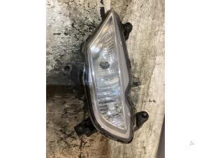 Gebruikte Mistlamp rechts-voor Hyundai i20 (GBB) 1.2i 16V Prijs € 30,25 Inclusief btw aangeboden door Autoafbraak Meiresonne