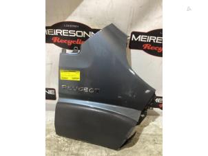 Gebruikte Scherm rechts-voor Peugeot Boxer (U9) 3.0 HDi 160 Euro 4 Prijs € 48,40 Inclusief btw aangeboden door Autoafbraak Meiresonne