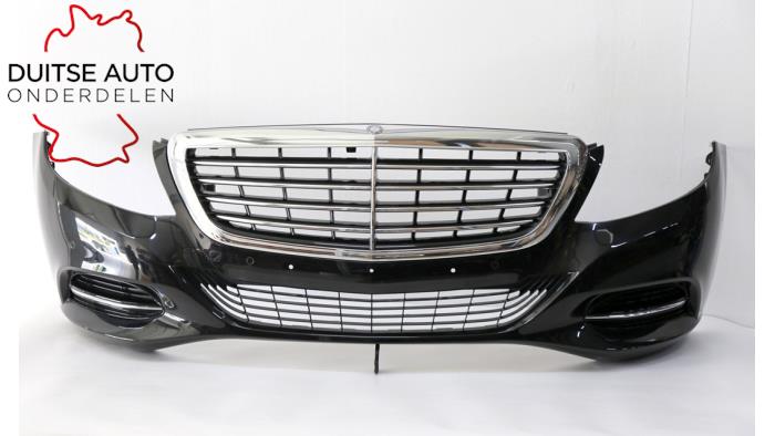 Voorbumper van een Mercedes-Benz S (W222/V222/X222) 4.7 S-500 BlueEFFICIENCY 32V 4-Matic 2016