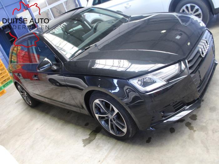 Lambda Sonde van een Audi S4 (B8) S4 3.0 TFSI V6 24V 2013