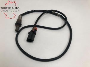Gebruikte Lambda Sonde Audi A3 Sportback (8VA/8VF) 1.6 TDI Ultra 16V Prijs € 90,75 Inclusief btw aangeboden door Duitse Auto Onderdelen