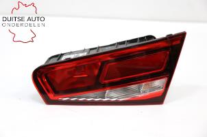 Gebruikte Achterlicht rechts Audi A3 (8V1/8VK) 1.0 TFSI 12V Prijs € 90,75 Inclusief btw aangeboden door Duitse Auto Onderdelen