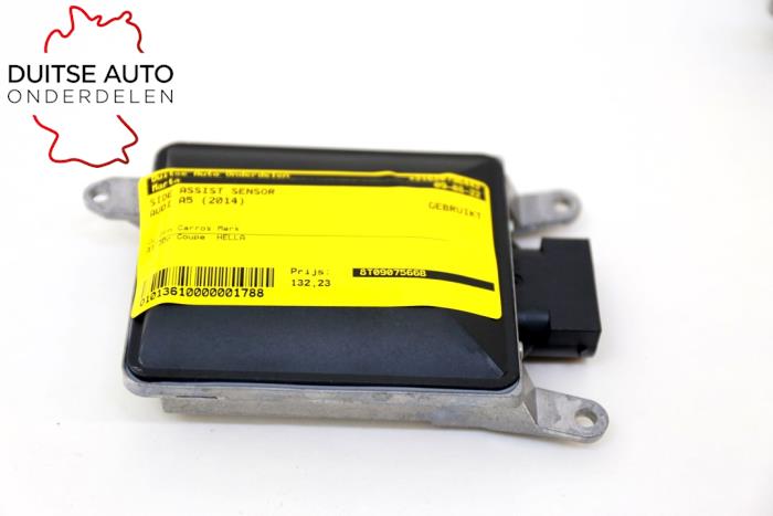 Side assist sensor van een Audi A5 (8T3) 2.0 TDI 16V 2014