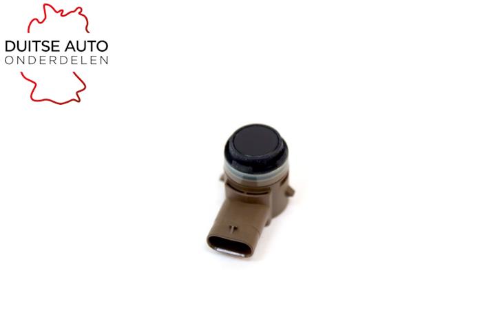 PDC Sensor van een Volkswagen Tiguan (AD1) 1.4 TSI 16V 2021