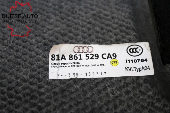 Vloerplaat bagageruimte van een Audi Q2 (GAB/GAG) 1.6 TDI 16V 2017