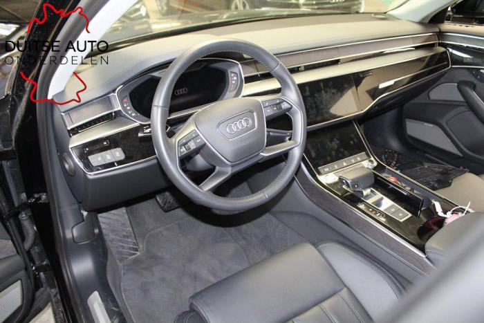Computer Body Control van een Audi S8 (D5) 4.0 V8 TFSI Mild Hybrid 32V 2019