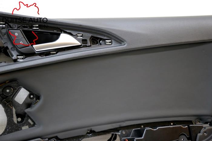 Portierbekleding 4Deurs rechts-voor van een Audi A6 (C7) 2.0 T FSI 16V Quattro 2016