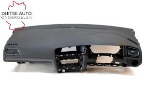 Gebruikte Dashboard Volkswagen Golf VII (AUA) 1.0 TSI 12V Prijs € 272,25 Inclusief btw aangeboden door Duitse Auto Onderdelen