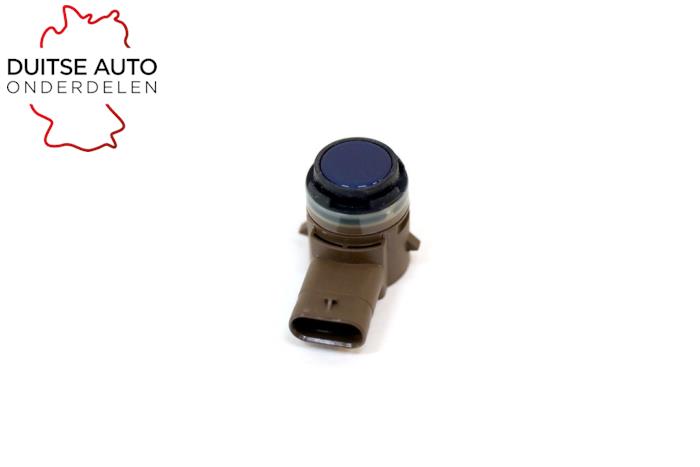PDC Sensor van een Volkswagen Tiguan (AD1) 1.5 TSI 16V Evo BlueMotion Technology 2021