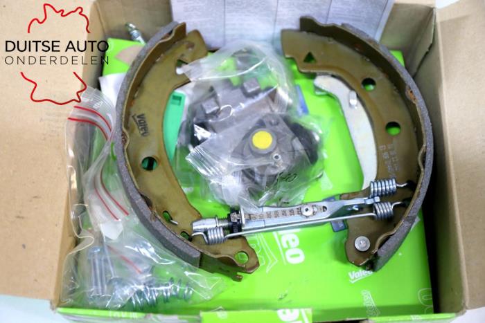 Remschoenset van een Renault Laguna I (B56) 1.8 1997