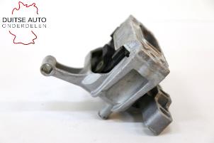Gebruikte Motorsteun Volkswagen Tiguan (5N1/2) 2.0 TSI 16V 4Motion Prijs € 54,45 Inclusief btw aangeboden door Duitse Auto Onderdelen