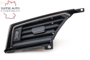 Gebruikte Luchtrooster Dashboard Audi E-tron (GEN) 50 Prijs € 90,75 Inclusief btw aangeboden door Duitse Auto Onderdelen
