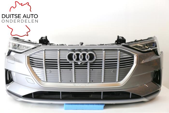 Voorkop compleet van een Audi E-Tron (GEN) 55 2020