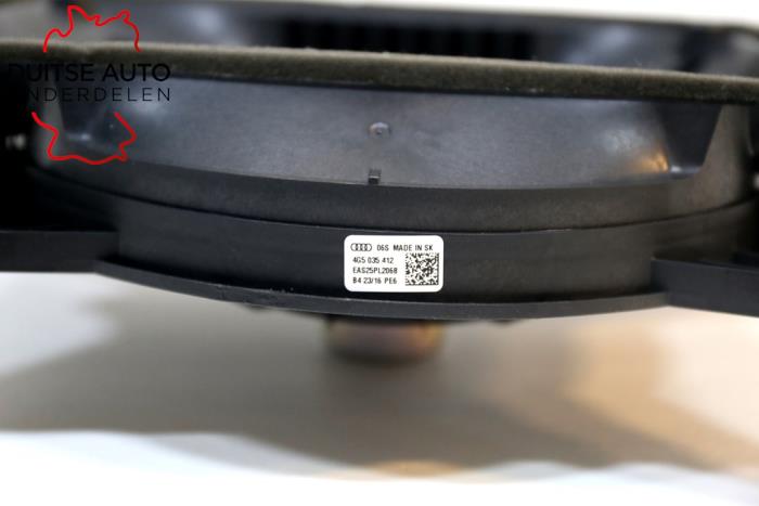Subwoofer van een Audi A6 (C7) 2.0 TDI 16V 2017
