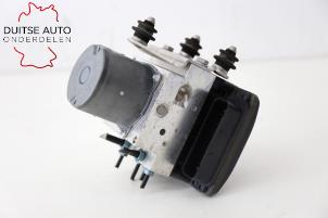 Gebruikte ABS Pomp Audi A8 (D4) 3.0 TDI V6 24V Quattro Prijs € 556,60 Inclusief btw aangeboden door Duitse Auto Onderdelen