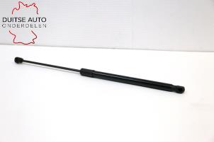 Gebruikte Gasdemper rechts-achter Audi Q5 (8RB) 2.0 TDI 16V Quattro Prijs € 12,10 Inclusief btw aangeboden door Duitse Auto Onderdelen