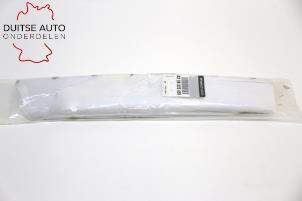 Nieuwe Deurlijst Renault Captur II (RJB) 1.3 Mild Hybrid 140, TCe 140 16V Prijs € 60,50 Inclusief btw aangeboden door Duitse Auto Onderdelen