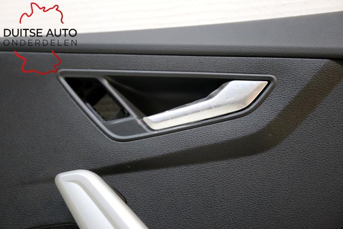 Portierbekleding 4Deurs rechts-voor van een Audi Q2 (GAB/GAG) 2.0 35 TDI 16V Quattro 2022