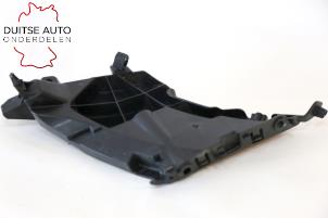 Gebruikte Bumpersteun links-voor Audi RS7 Sportback (4GA/4GF) 4.0 V8 TFSI Performance 32V Prijs € 20,00 Inclusief btw aangeboden door Duitse Auto Onderdelen