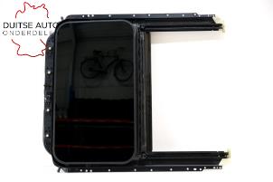 Gebruikte Schuifdak Volkswagen Golf Plus (5M1/1KP) 1.4 TSI 160 16V Prijs € 200,00 Inclusief btw aangeboden door Duitse Auto Onderdelen