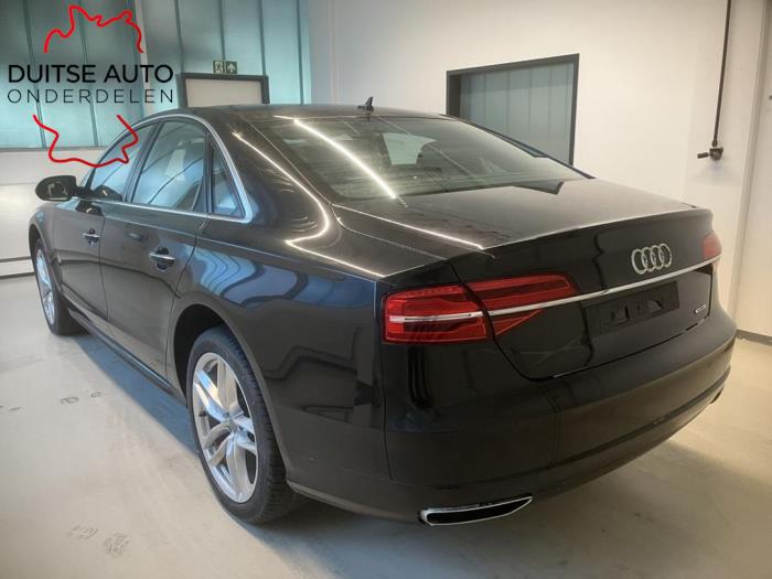 ABS Pomp van een Audi A8 (D4) 3.0 TDI V6 24V Quattro 2017