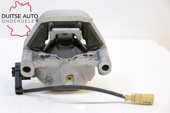 Gebruikte Motorrubber Audi A6 (C7) 3.0 TDI V6 24V Quattro Prijs € 60,50 Inclusief btw aangeboden door Duitse Auto Onderdelen