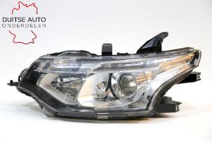 Gebruikte Linker Koplamp Mitsubishi Outlander (GF/GG) 2.2 DI-D 16V Clear Tec 4x2 Prijs € 514,25 Inclusief btw aangeboden door Duitse Auto Onderdelen