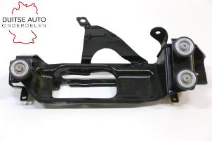 Gebruikte Aircopomp Steun Audi E-tron Sportback (GEA) S Prijs € 42,35 Inclusief btw aangeboden door Duitse Auto Onderdelen